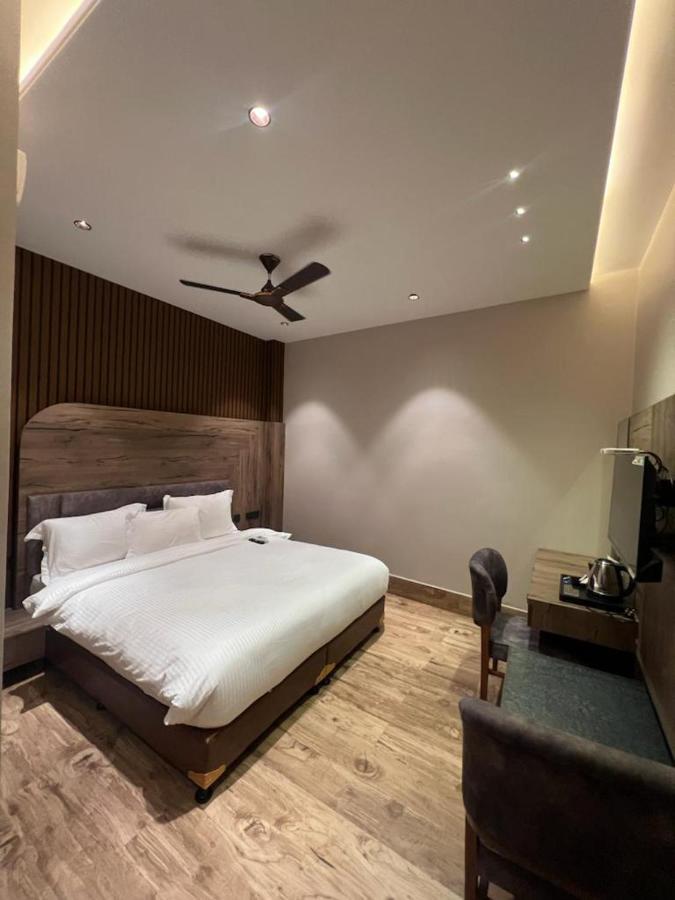 Hotel Ventures Inn Amritsar Dış mekan fotoğraf